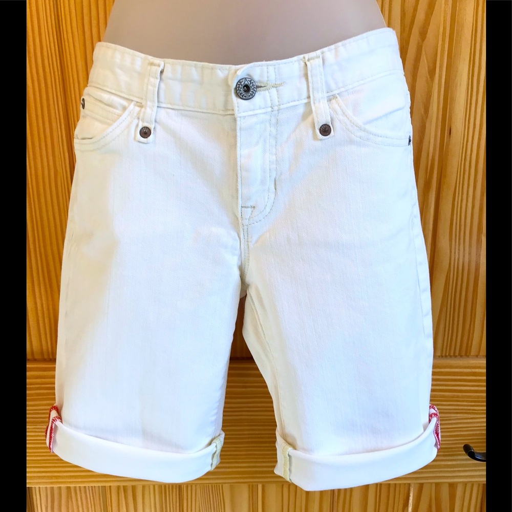 GAP Jeans Vintage 80s Limited Edition White Shorts